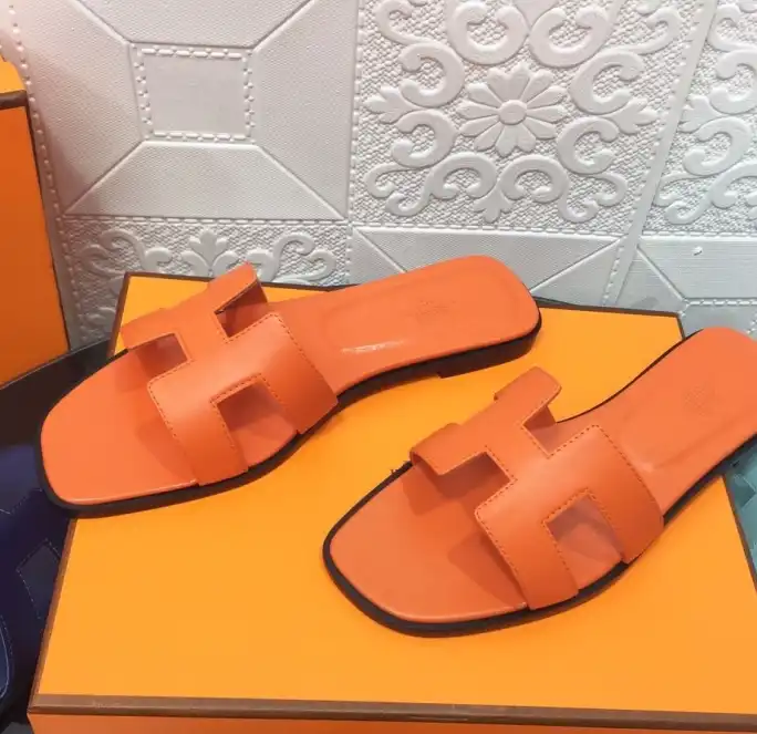 hype Hermes Slippers