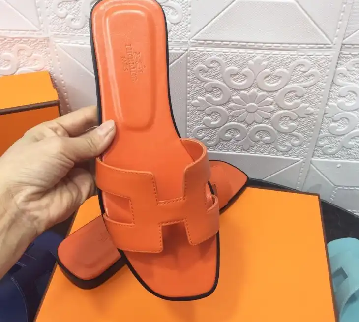 hype Hermes Slippers