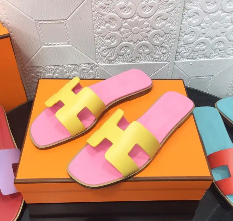 hype Hermes Slippers