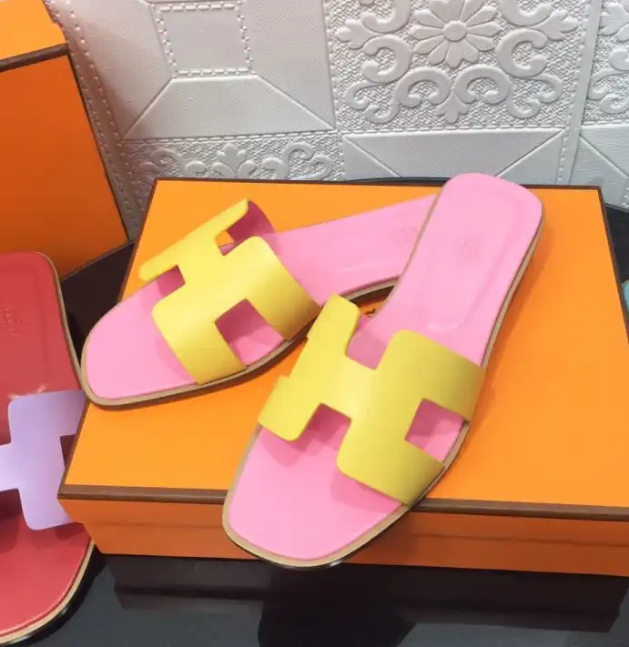 hype Hermes Slippers