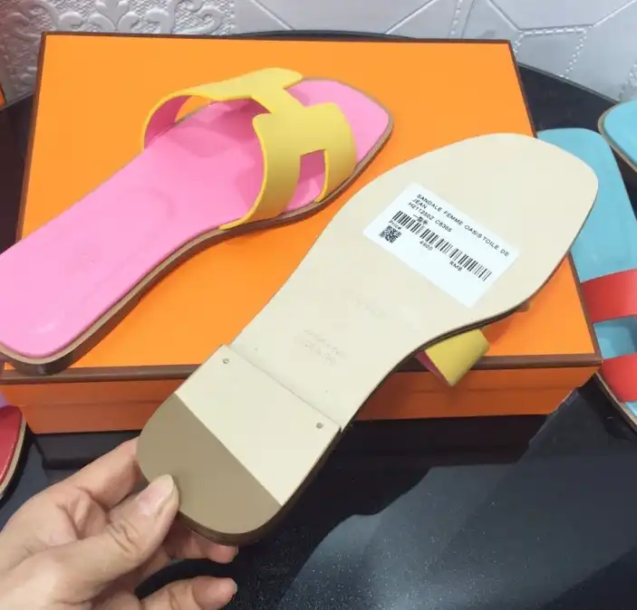 hype Hermes Slippers