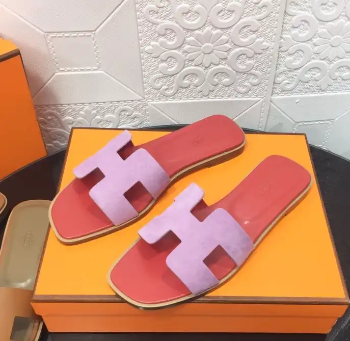 hype Hermes Slippers