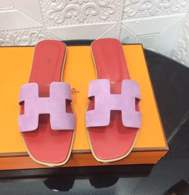 hype Hermes Slippers