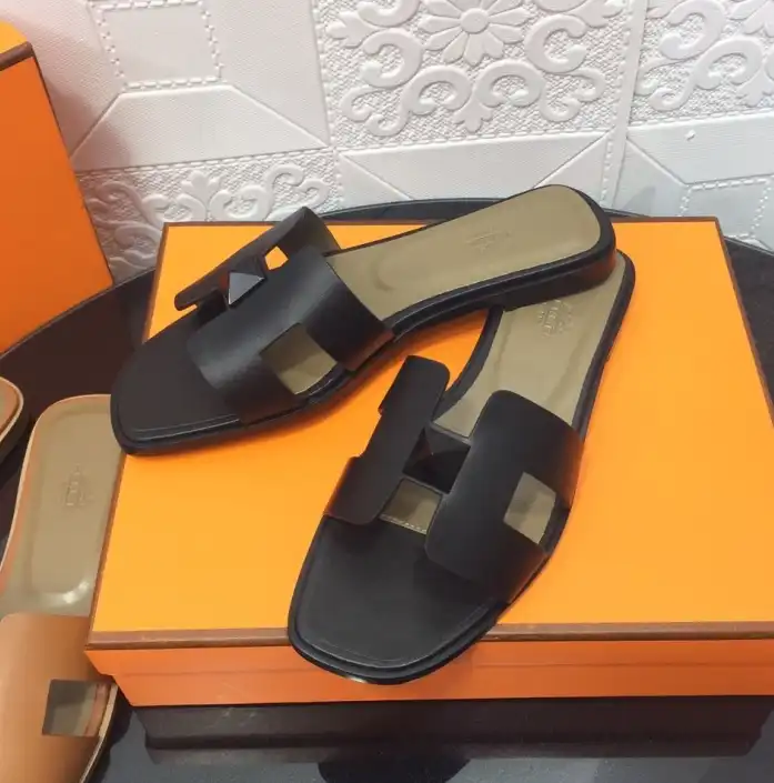 hype Hermes Slippers