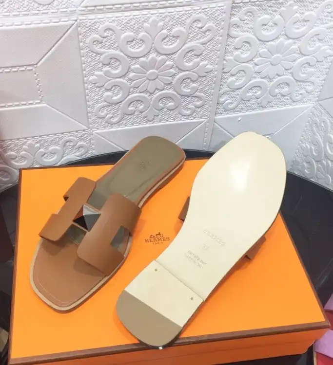 hype Hermes Slippers