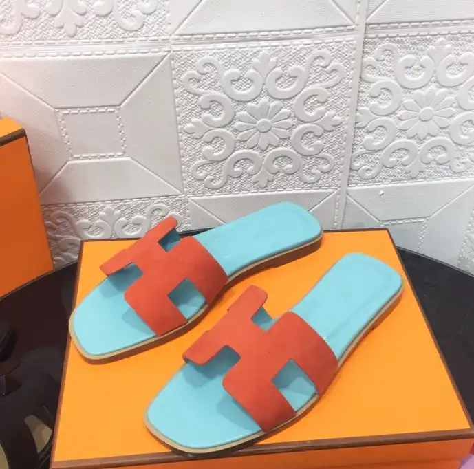 hype Hermes Slippers