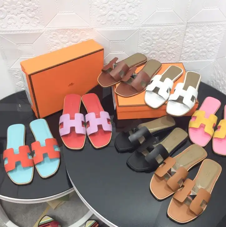 hype Hermes Slippers