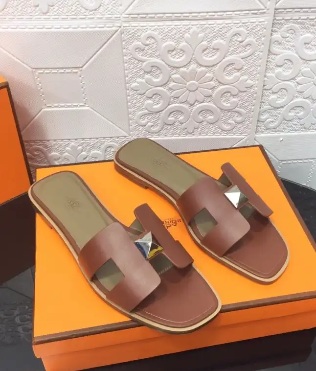 hype Hermes Slippers