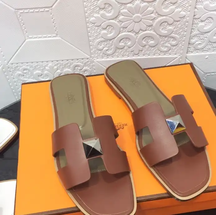 hype Hermes Slippers