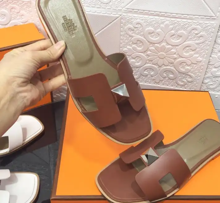 hype Hermes Slippers