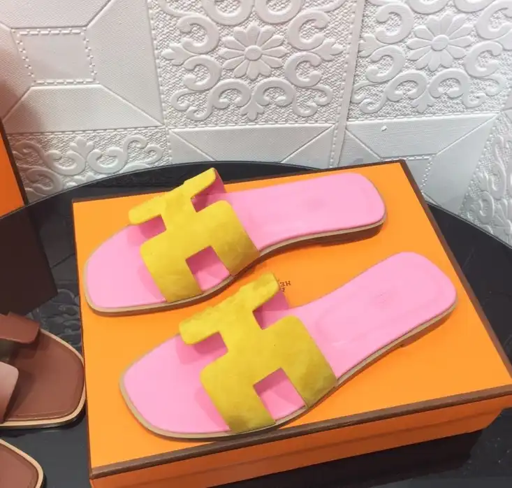 hype Hermes Slippers