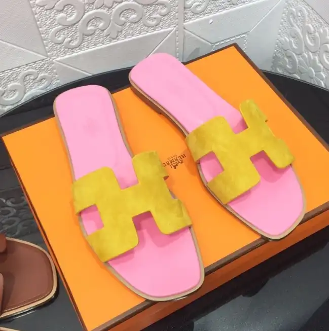 hype Hermes Slippers