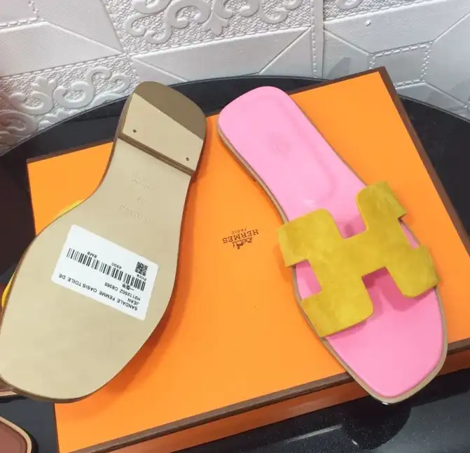 hype Hermes Slippers