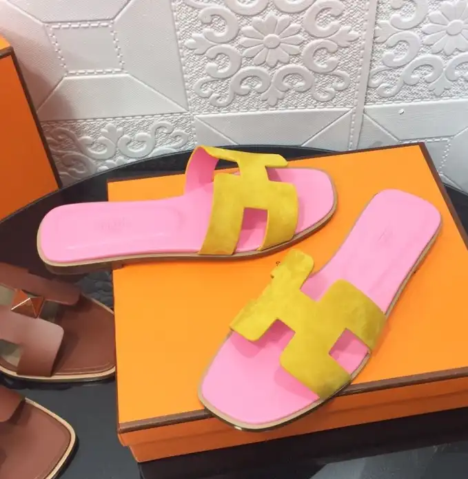 hype Hermes Slippers