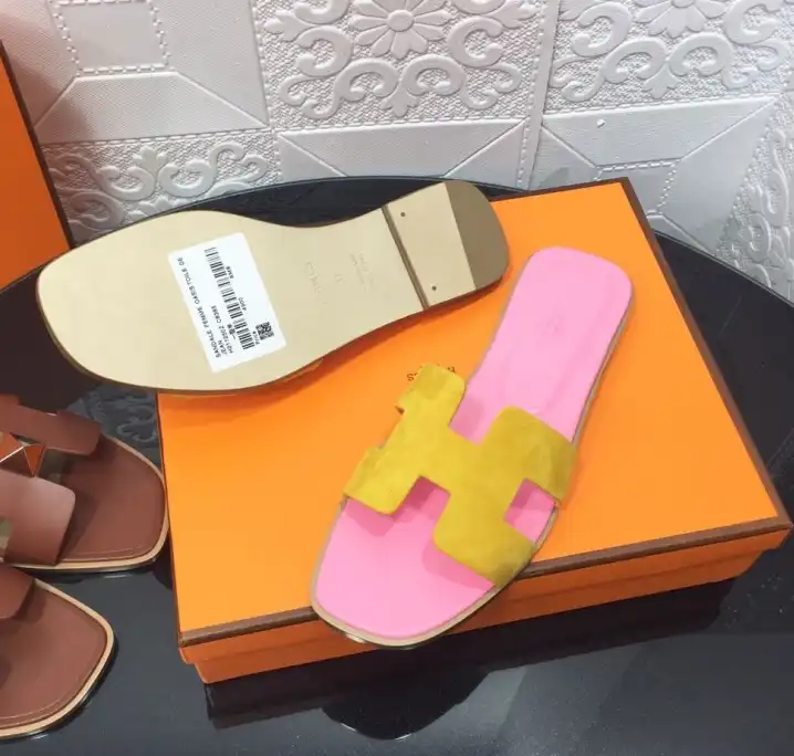 hype Hermes Slippers