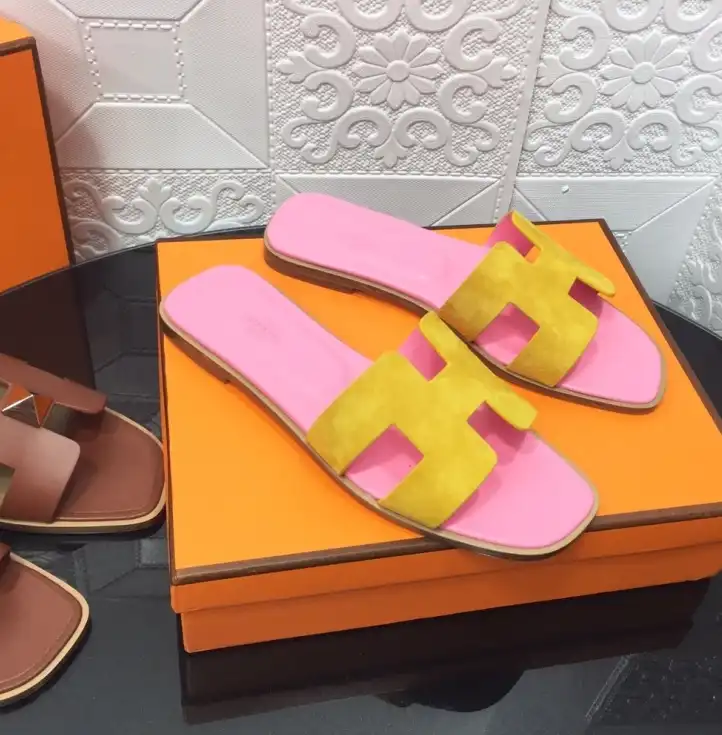 hype Hermes Slippers