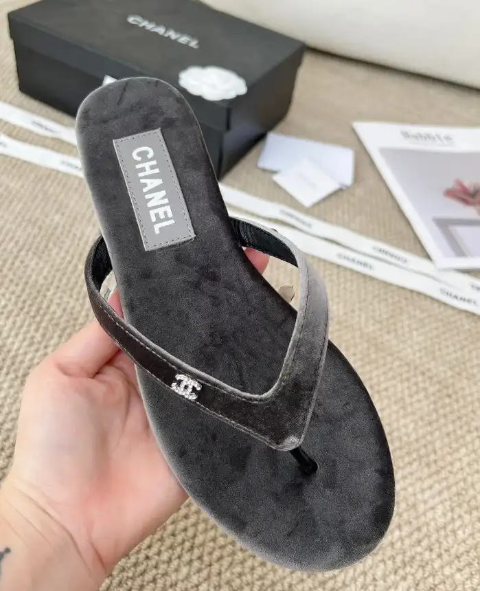 hype Chanel Slippers