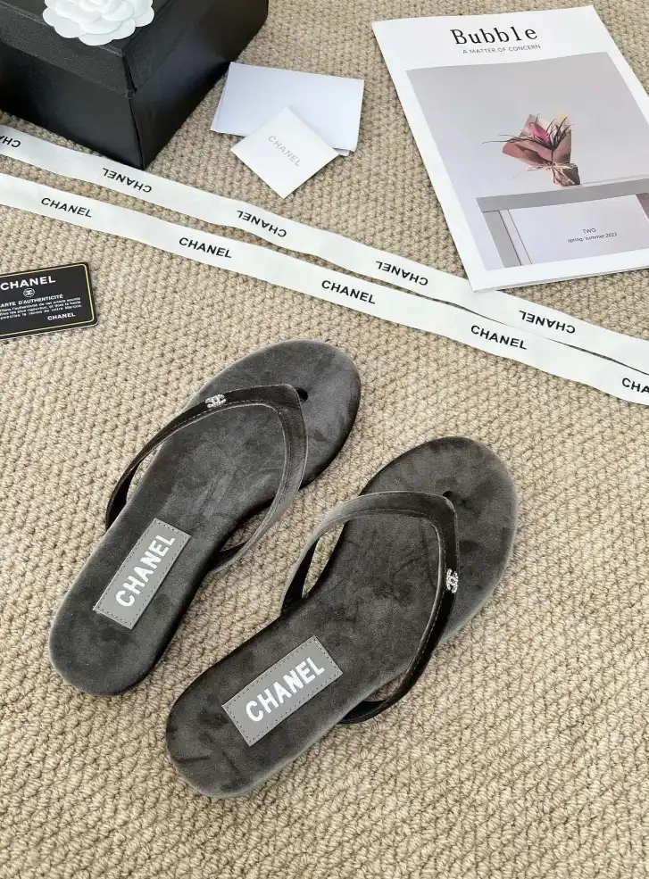 hype Chanel Slippers