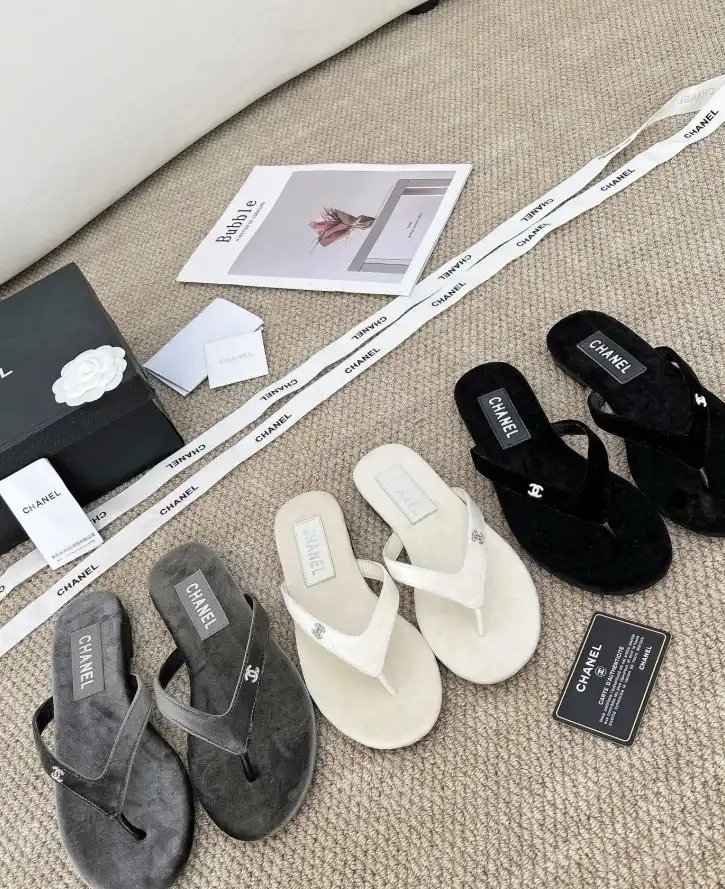 hype Chanel Slippers