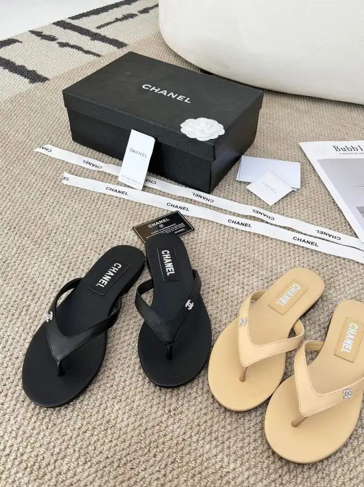 hype Chanel Slippers