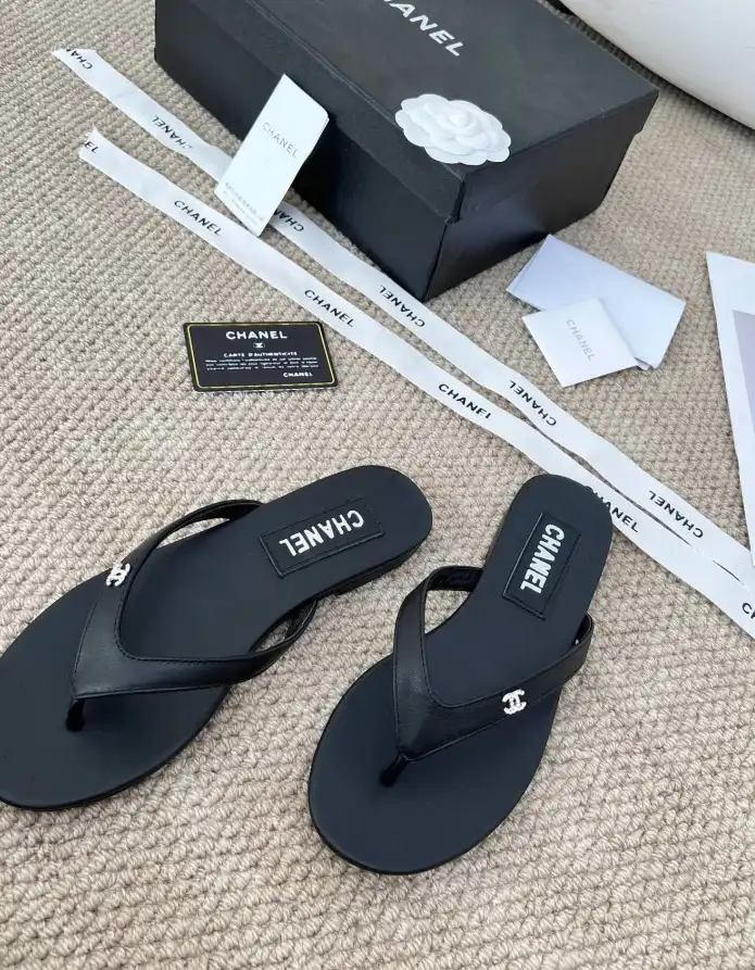 hype Chanel Slippers