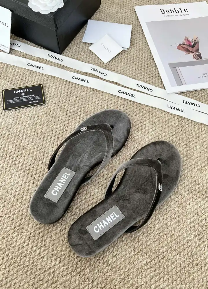 hype Chanel Slippers