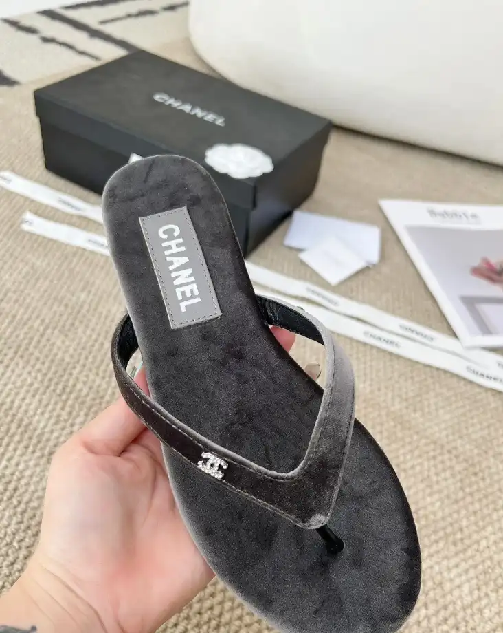 hype Chanel Slippers