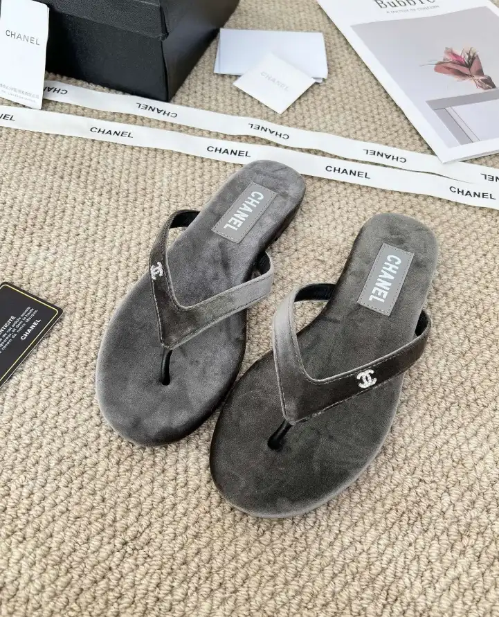 hype Chanel Slippers