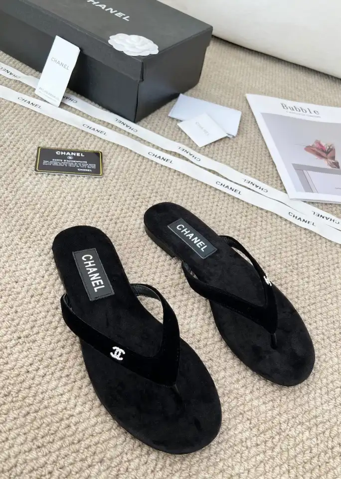 hype Chanel Slippers