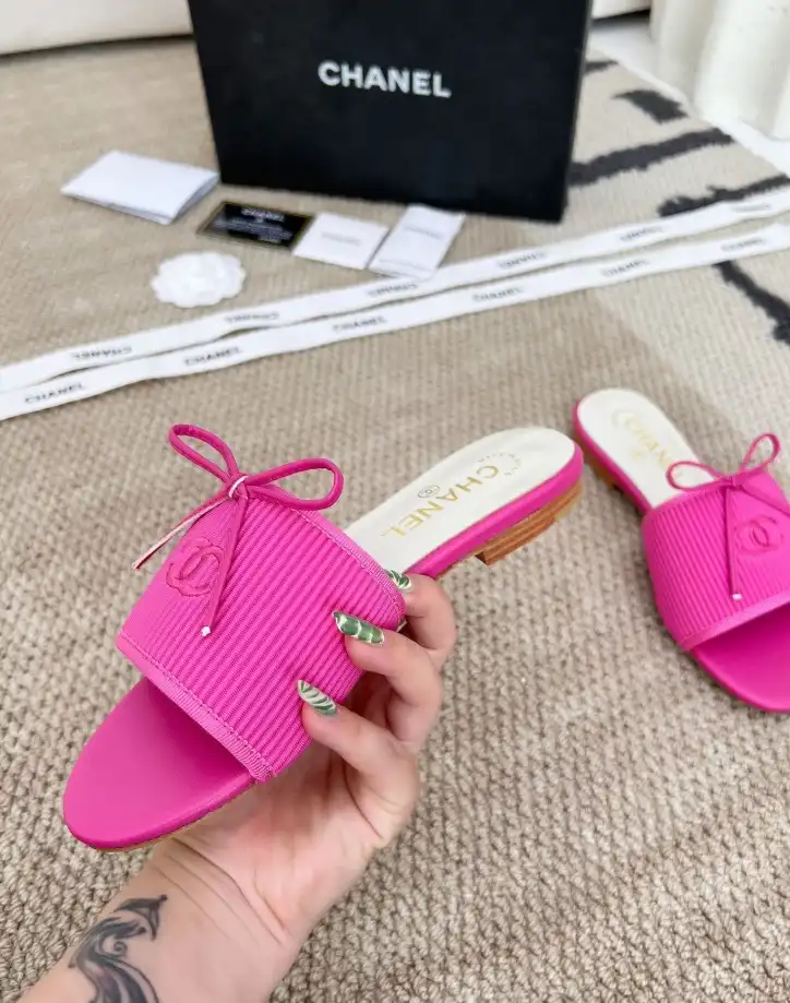 hype Chanel Slippers