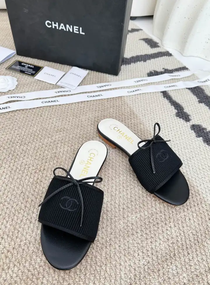 hype Chanel Slippers