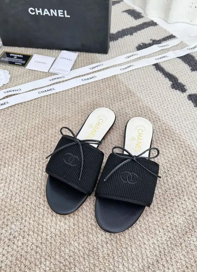 hype Chanel Slippers