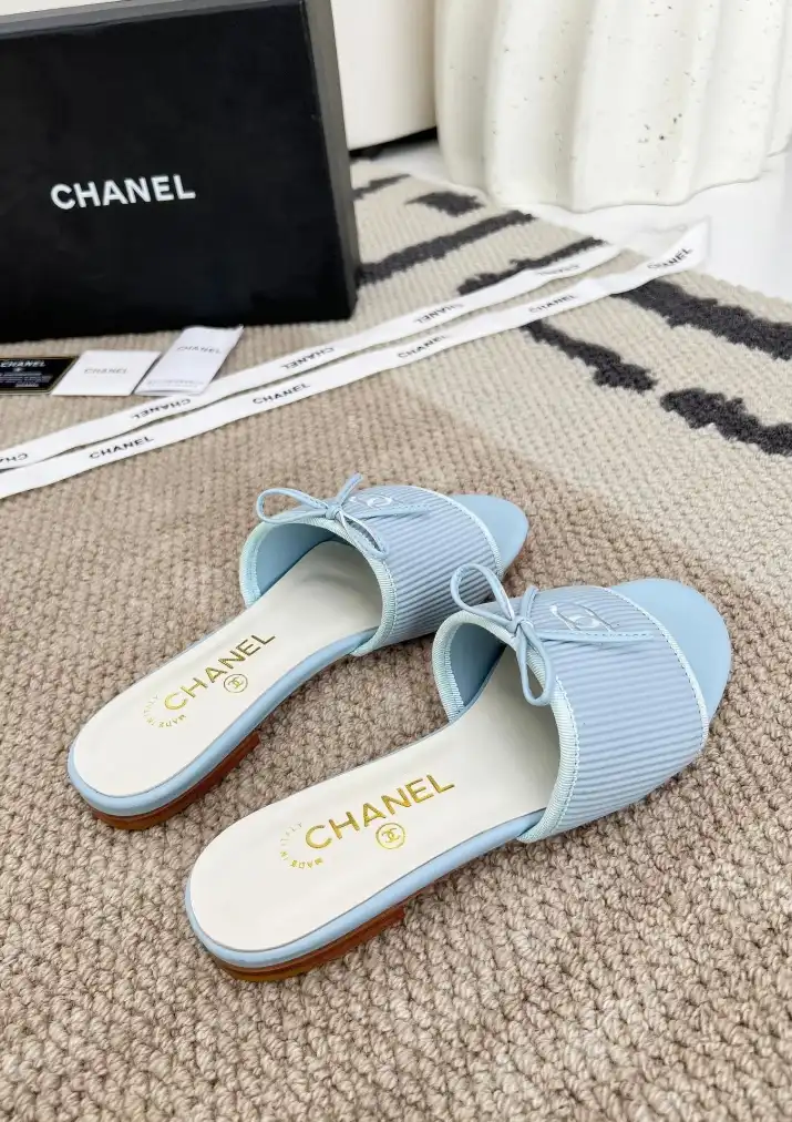 hype Chanel Slippers