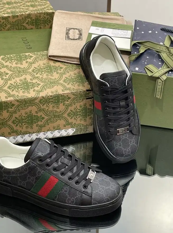 hype Gucci Sneakers