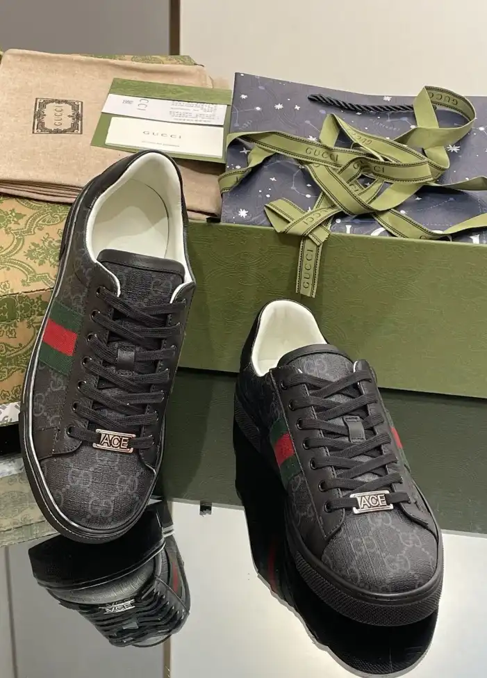 hype Gucci Sneakers