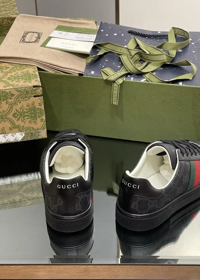 hype Gucci Sneakers