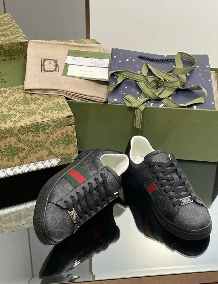 hype Gucci Sneakers