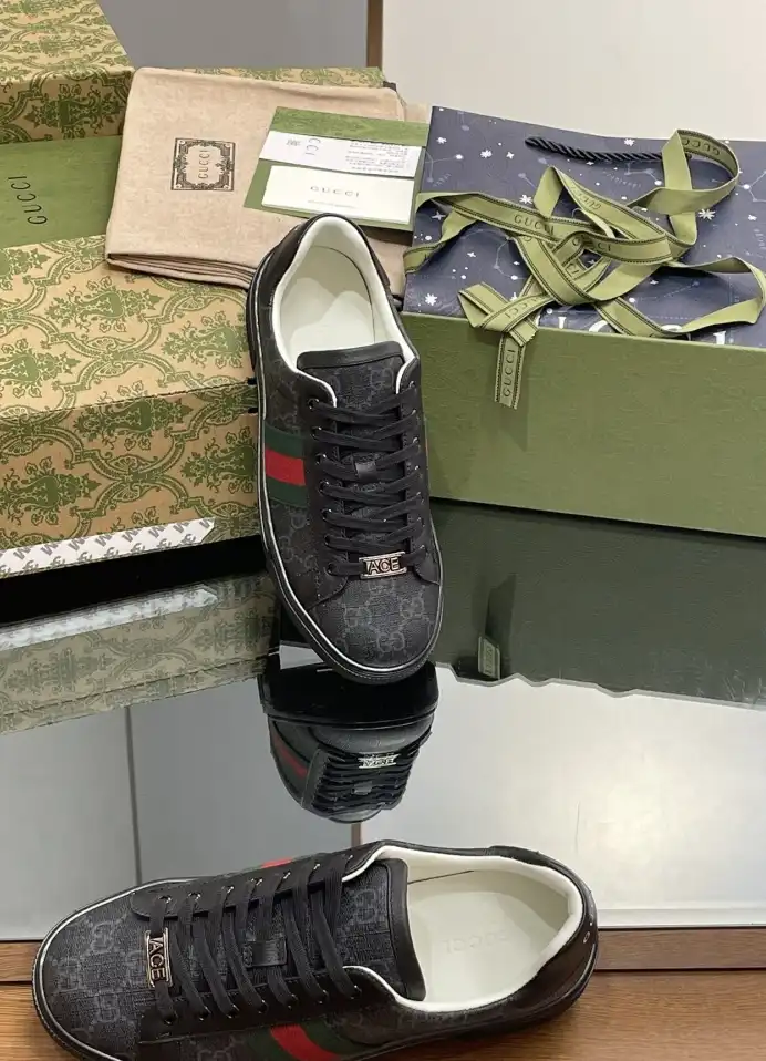 hype Gucci Sneakers