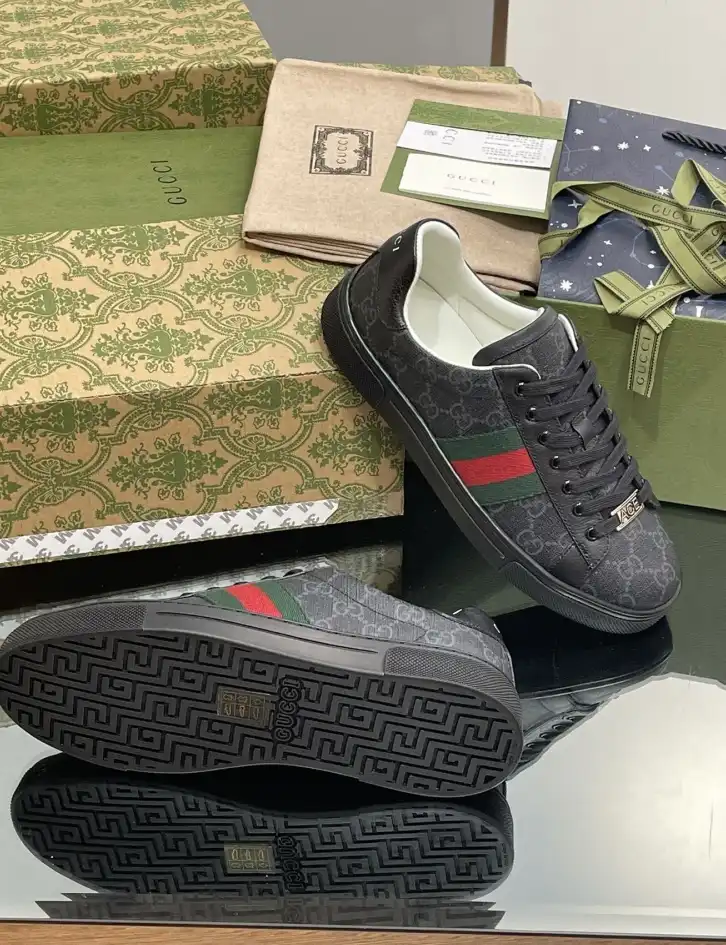 hype Gucci Sneakers