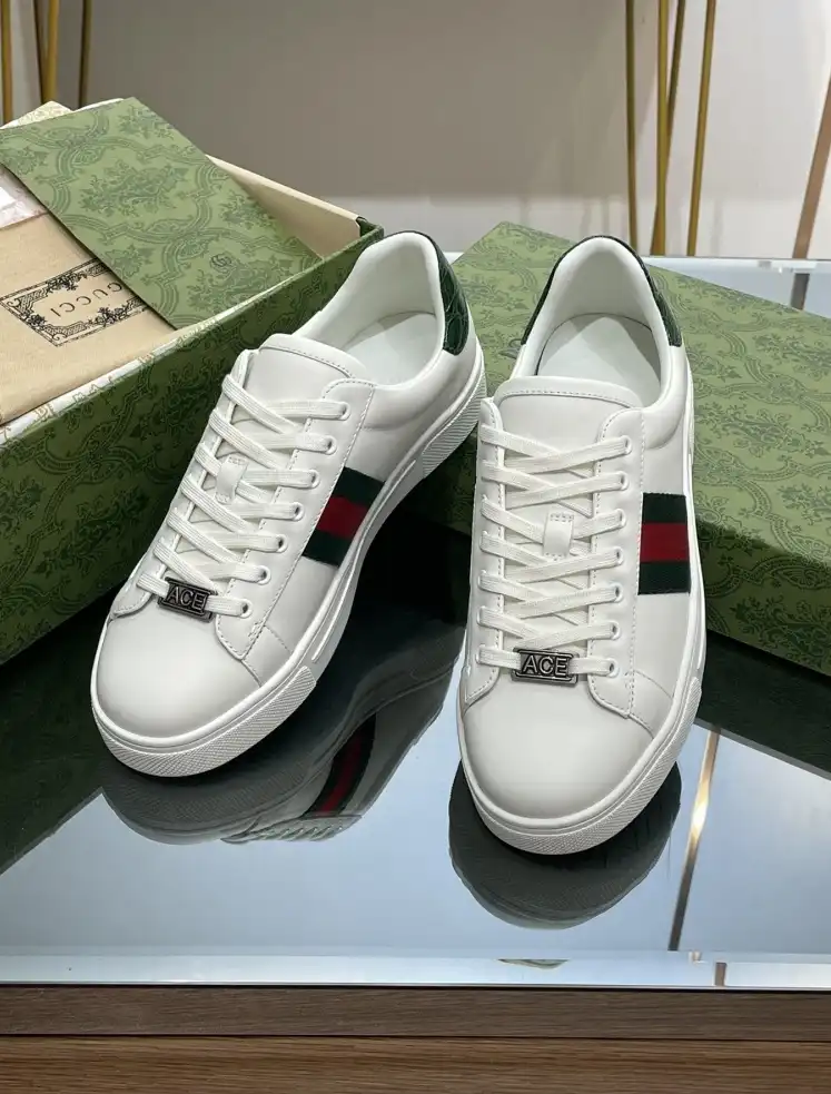 hype Gucci Sneakers