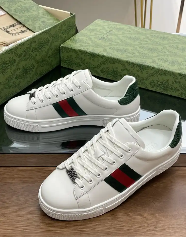 hype Gucci Sneakers