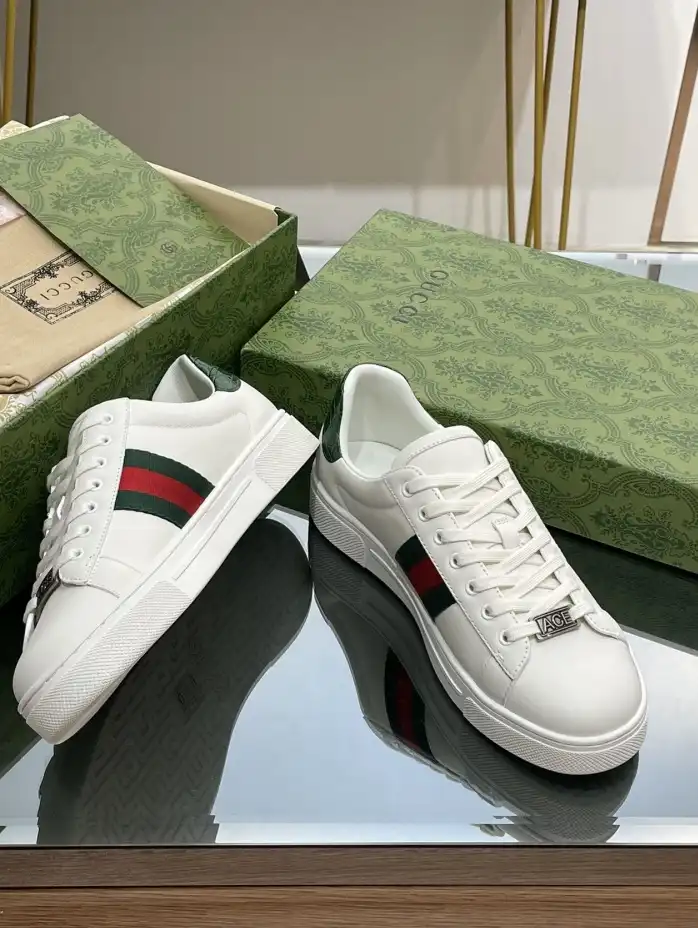 hype Gucci Sneakers