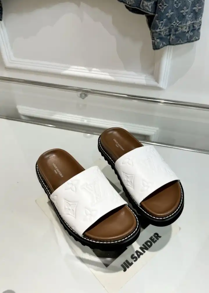 hype LV Slippers