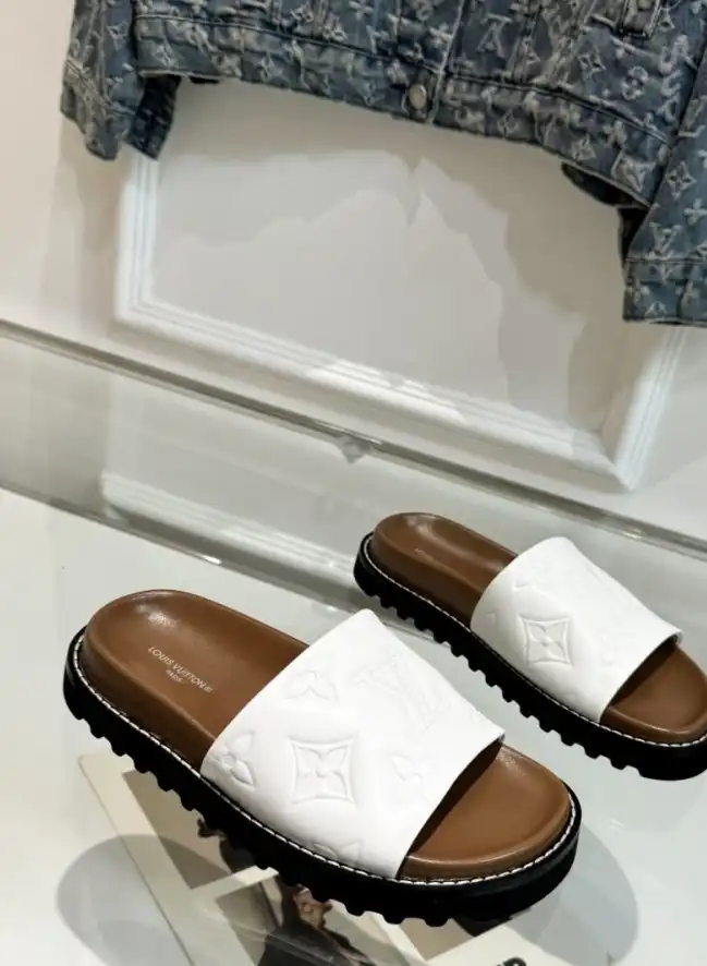 hype LV Slippers