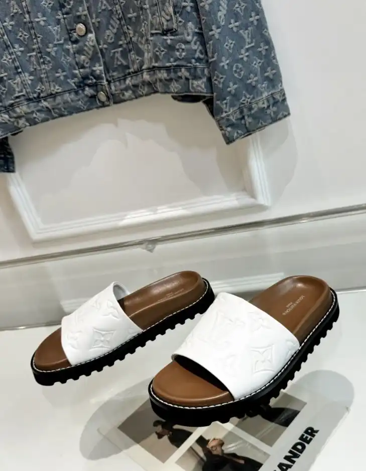 hype LV Slippers