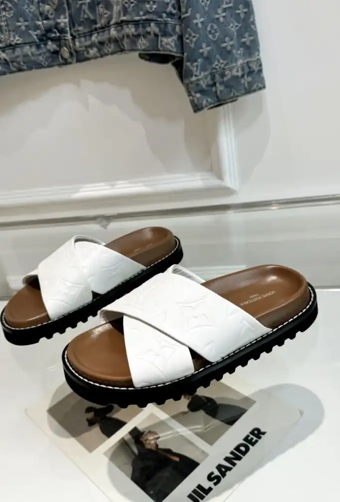 hype LV Slippers