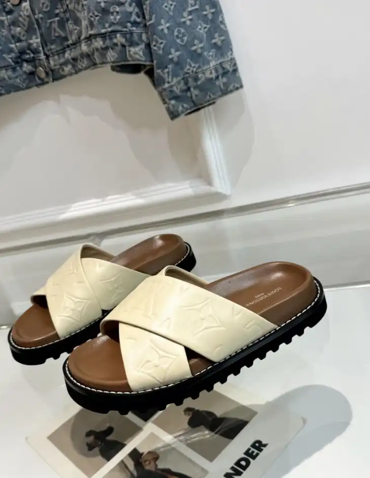 hype LV Slippers