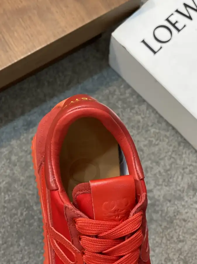 hype Loewe Sneakers