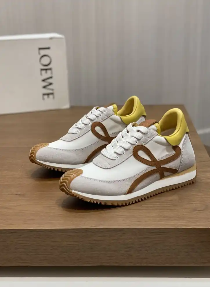 hype Loewe Sneakers