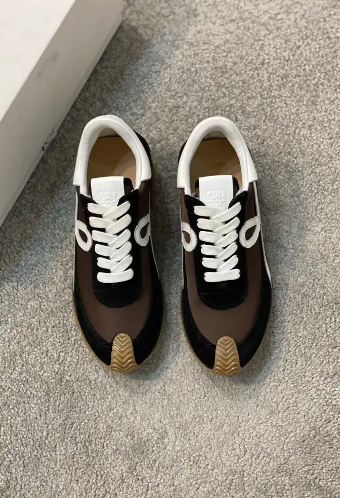 hype Loewe Sneakers